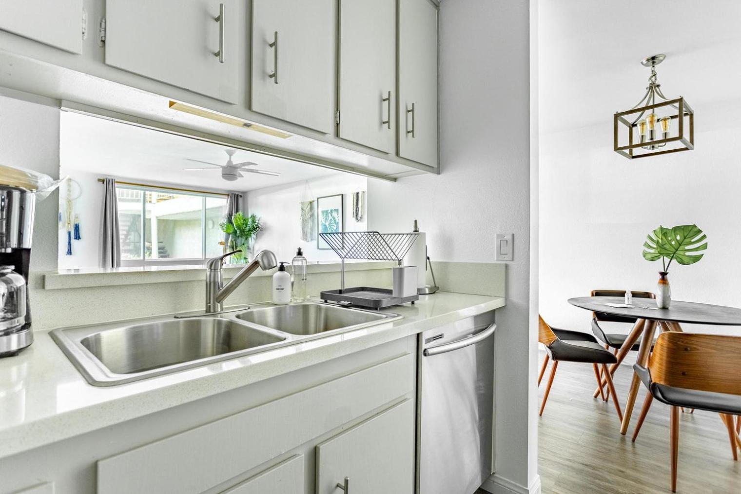 Apartamento Culver 2br Nr Fox Mills Mall Groceries Lax-1161 *